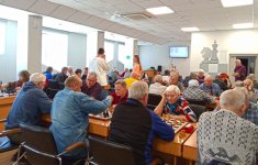 В Барнауле ветераны 9 мая сыграли в Кубке Победы
